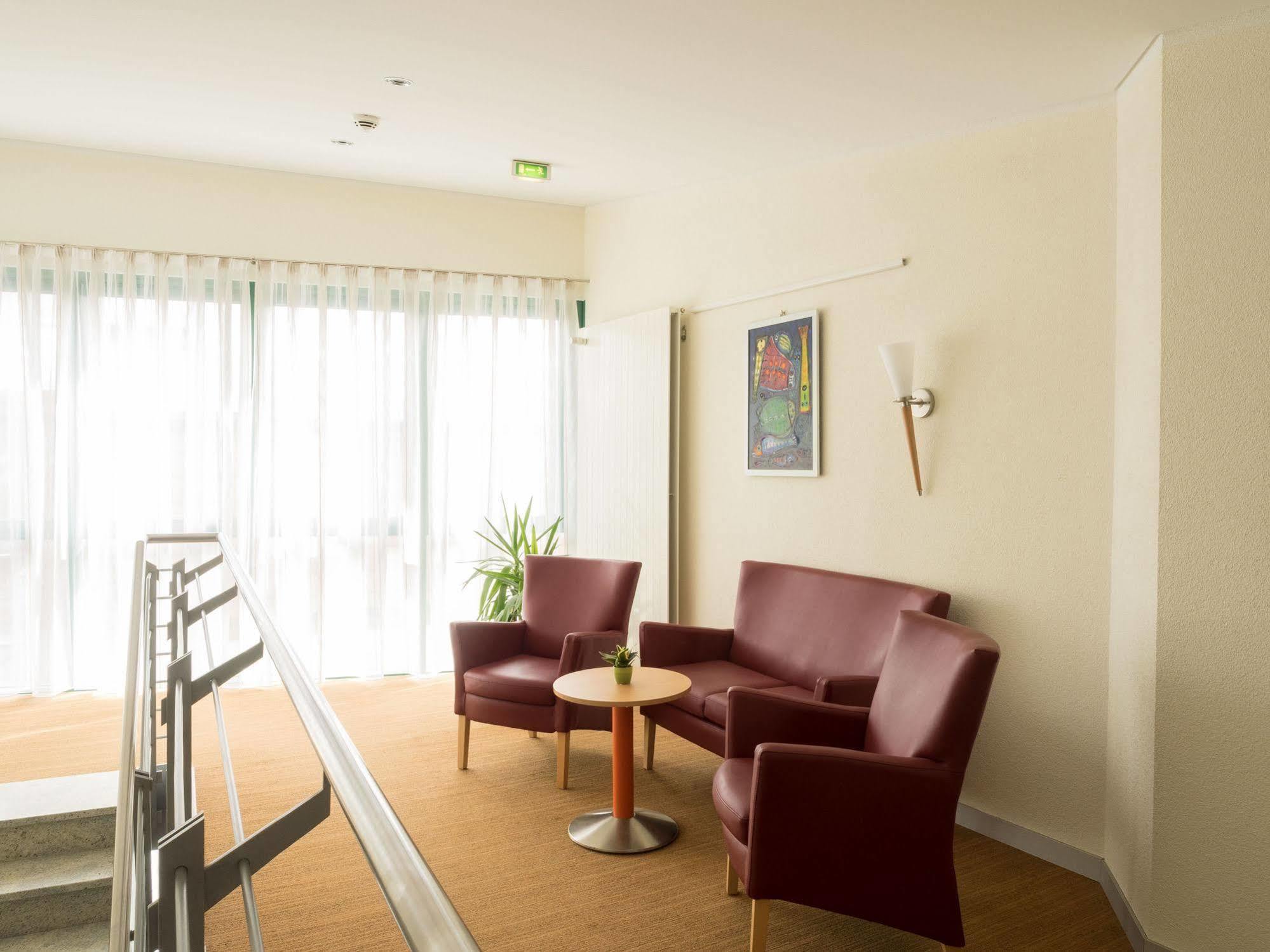 Parkhotel IV Jahreszeiten Кюлунгсборн Экстерьер фото