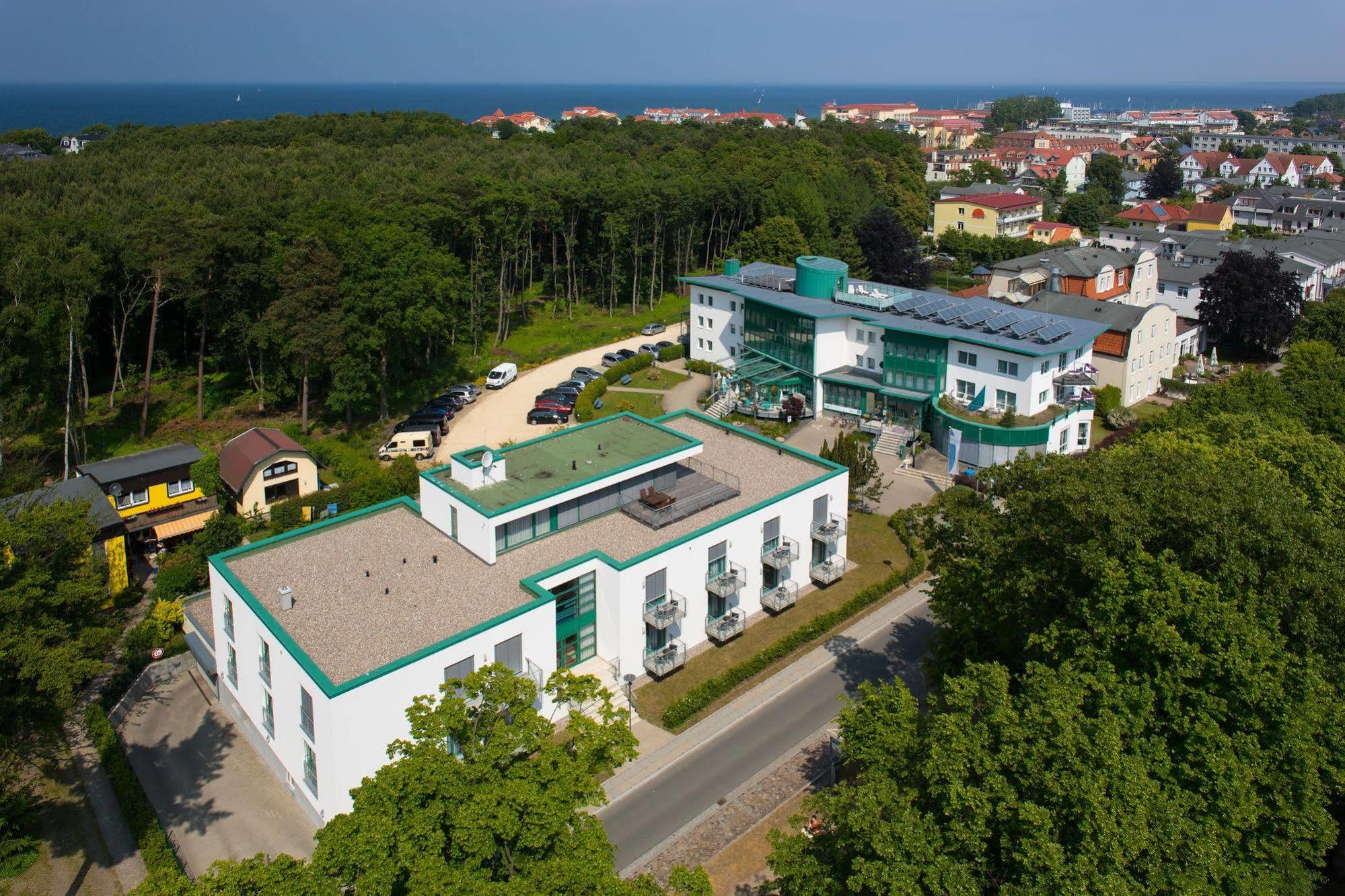 Parkhotel IV Jahreszeiten Кюлунгсборн Экстерьер фото