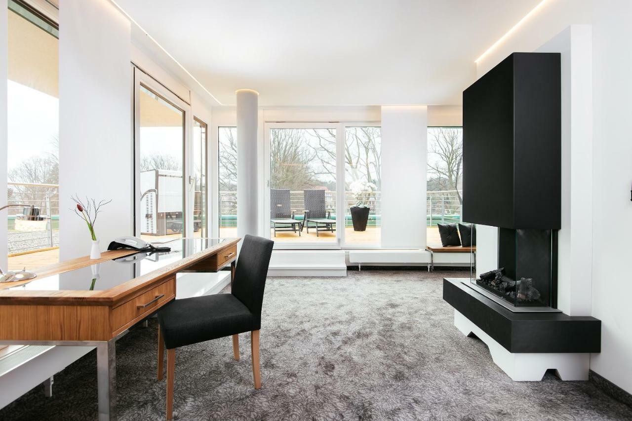 Parkhotel IV Jahreszeiten Кюлунгсборн Экстерьер фото